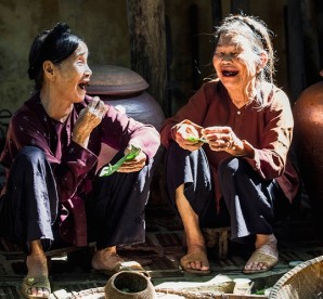 Son Dong and Duong Lam ancient village Full Day